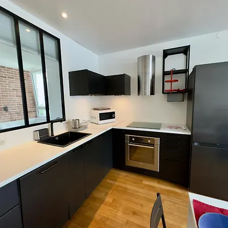 Charmant A 16ᵉ Apartment