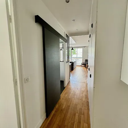 A 16ᵉ Appartement